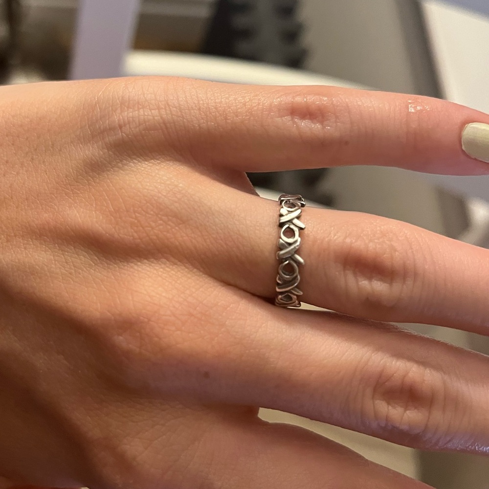 Tiffany XO ring